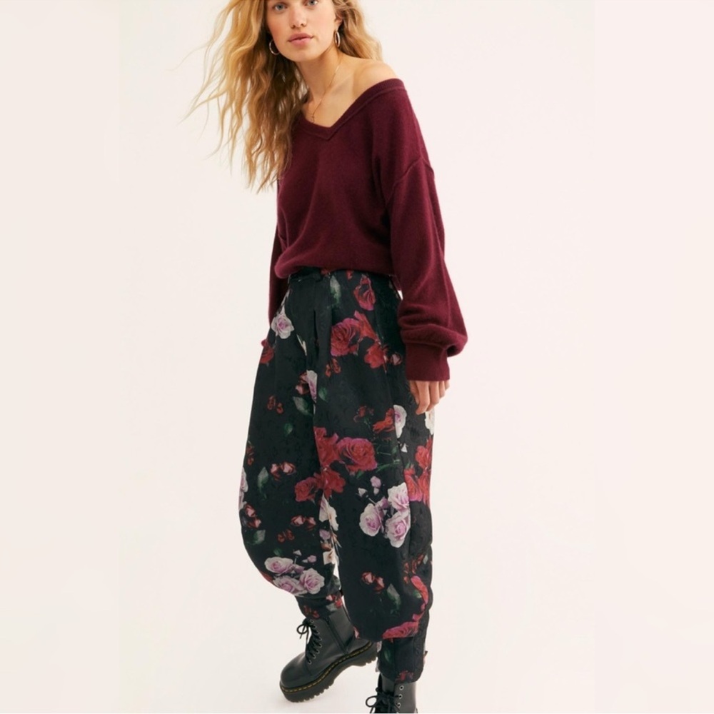 Free People Iris Floral Roses Printed Balloon Pants Size 0 - Picture 2 of 10